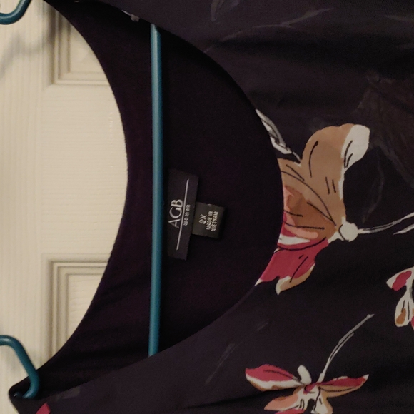 Blouse - Picture 2 of 5